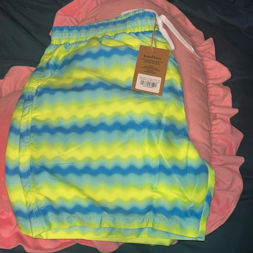 Kulani kinis men’s swim trunks size L